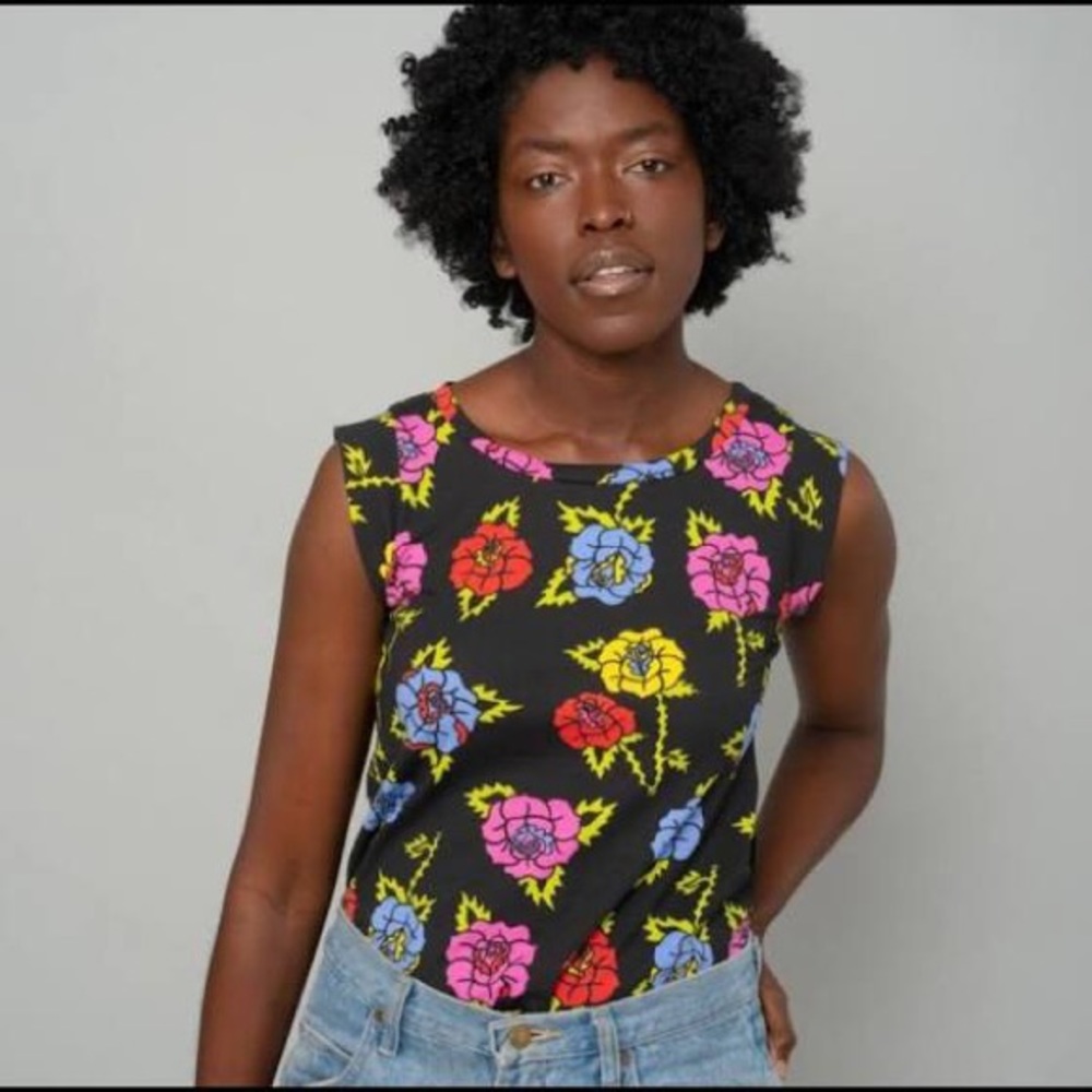 Nooworks “Roses” muscle tee